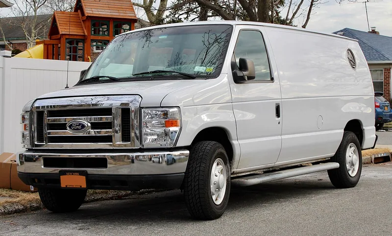 Ford E-250/E-350
