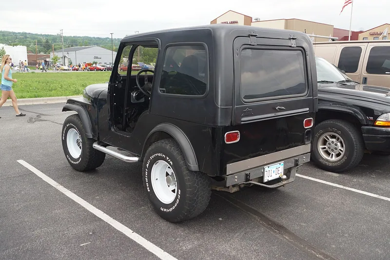 Jeep CJ-5