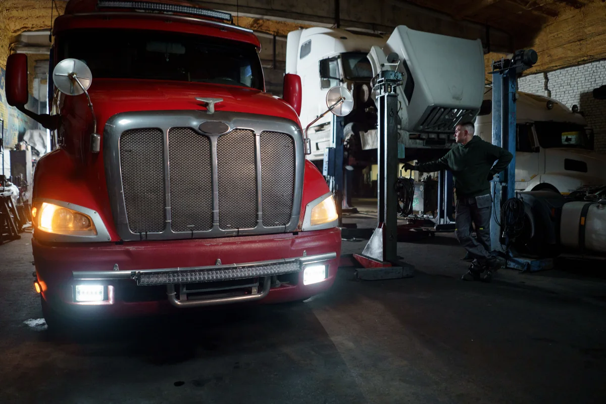 Steer tires: Front axle